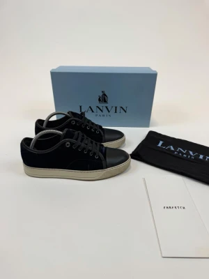 Lanvin Captoe  - Lanvin Captoe  Storlek UK 7= 41 fits 42 Ny pris= 6000 kr  Kvitto finns!  