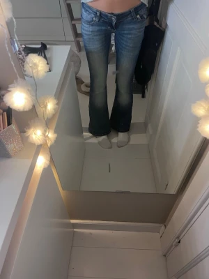 lågmidjade blåa jeans (blaze) lager 157 - Säljer ett par blaze jeans från lager 157  i storlek xxs då dom är för korta (jag är 164)💞