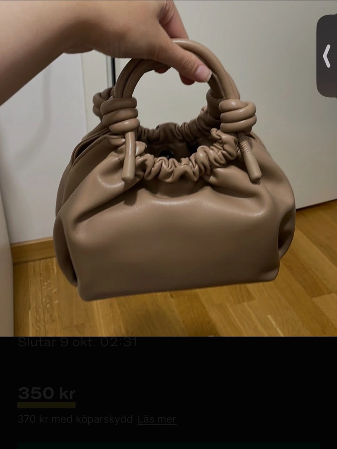 Beige bucket bag med knutdetaljer - 4