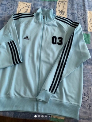 Vintage ADIDAS ’03 RANGE’ Tracksuit Top from 2003 - EXCLUSIVE ‘03 RANGE’.  BEAUTIFUL CONDITION.  HARDLY WORN..  XL SIZE.