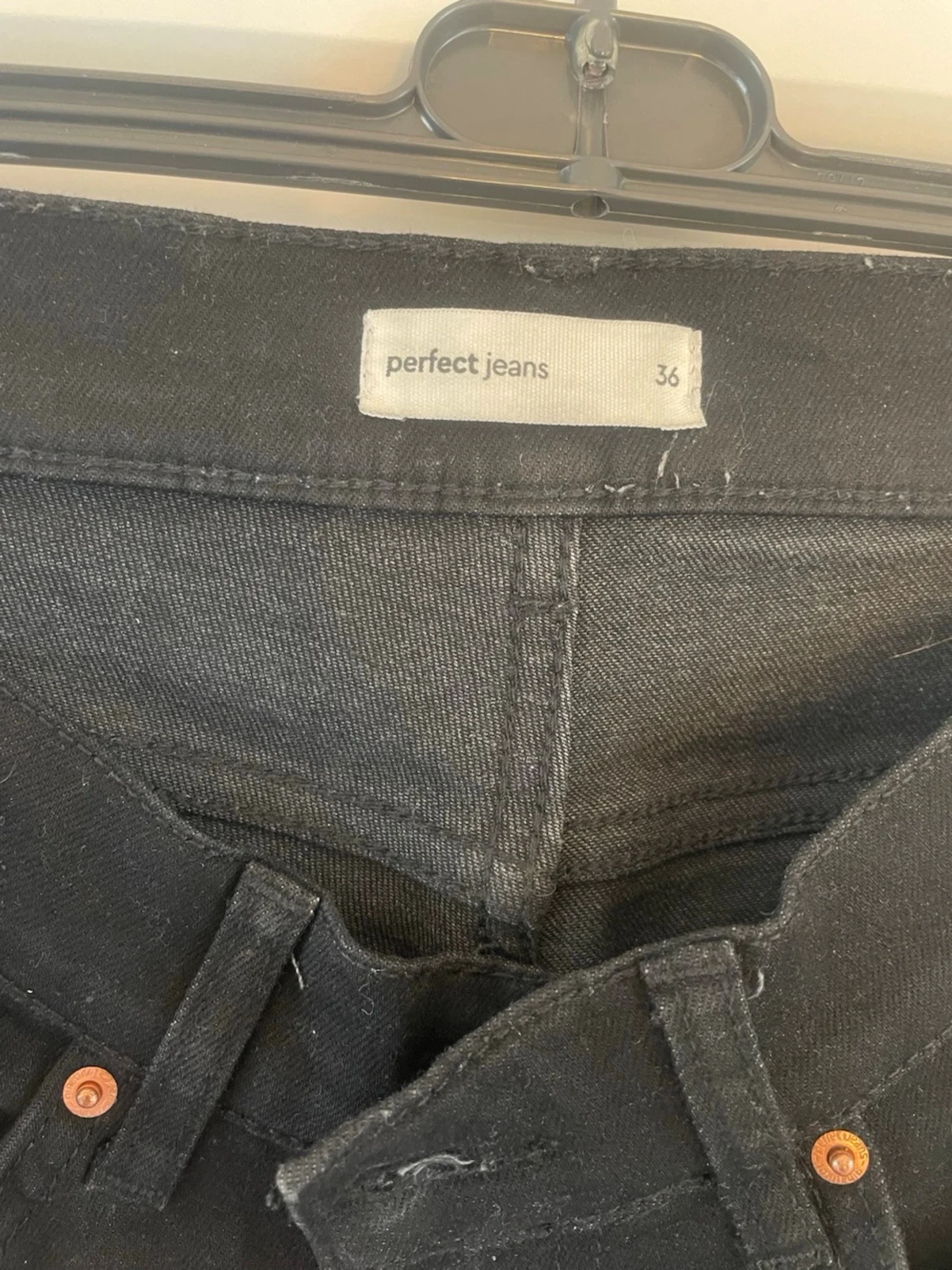 Svarta bootcut jeans från Perfect Jeans - 1