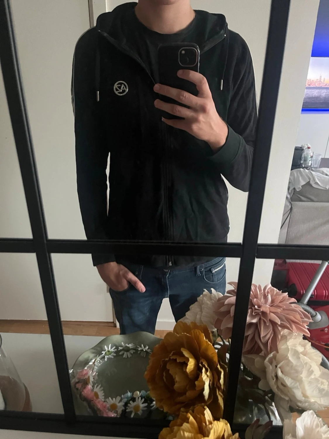 Alessandro Zavetti zip hoodie svart med vita detaljer  - 1