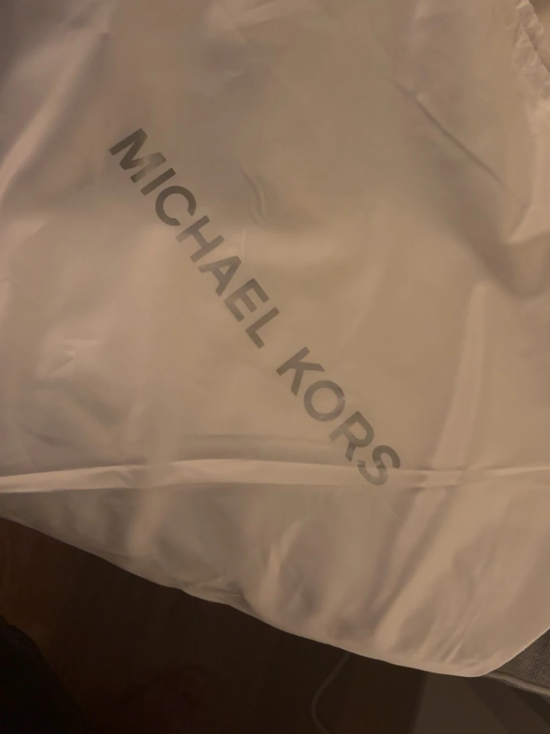 Brun handväska från Michael Kors - 1