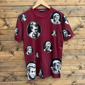 Dolce & Gabbana Steve McQueen T-shirt (M)  - Mycket gott begagnat skick. 100% bomull. Made in Italy.    1321