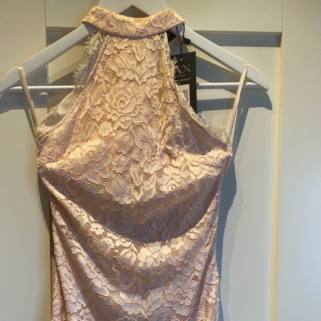 Ljusrosa klänning - 90