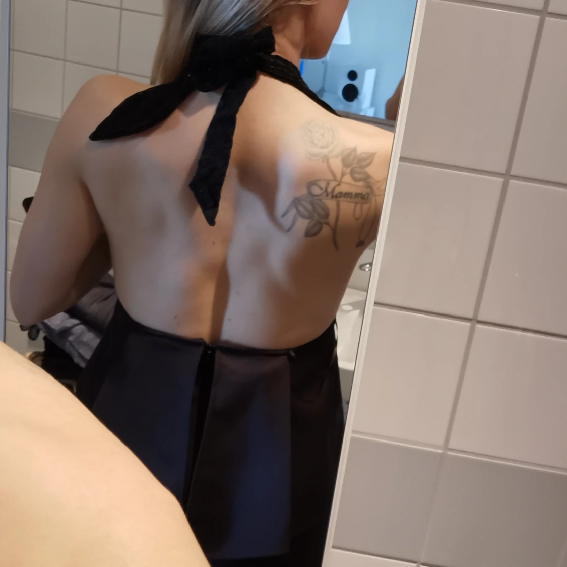 Festklänning i storlek S.  - 90