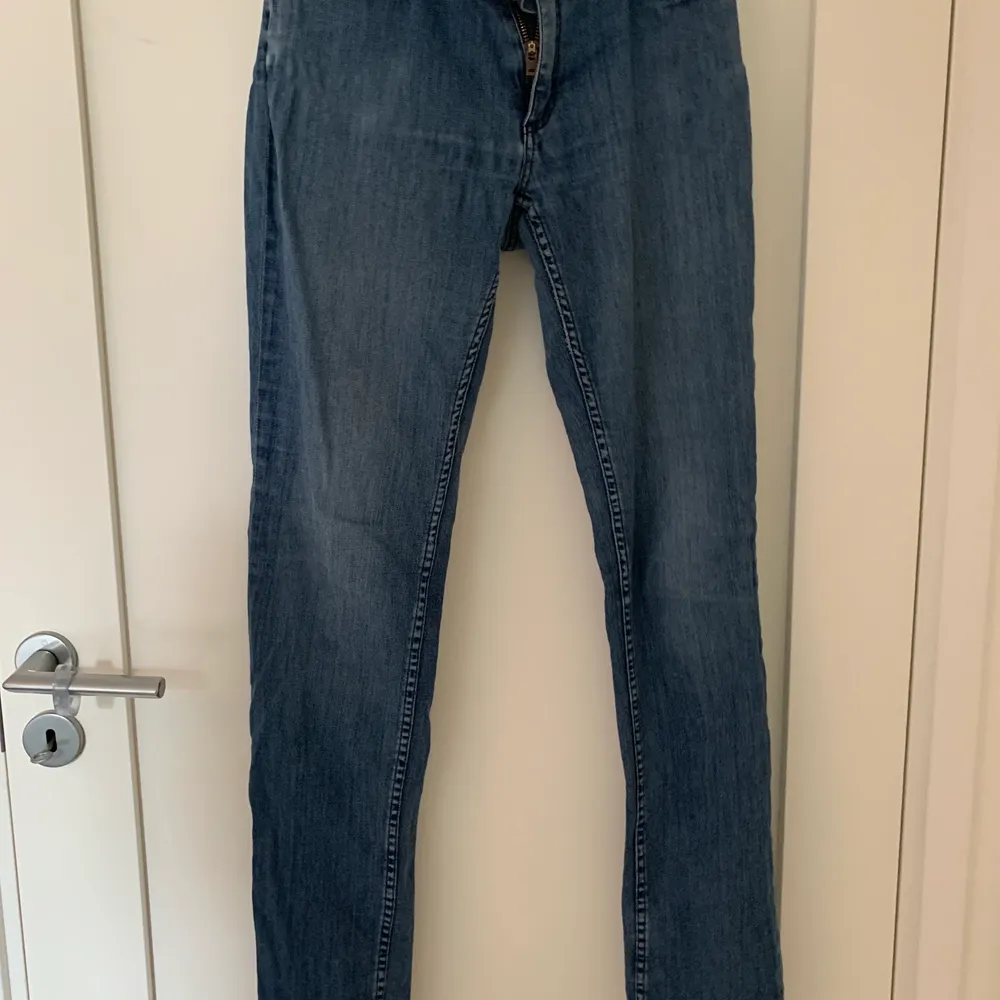 Superfina acne jeans, i storlek (M) /30/34💕. Jeans & Byxor.