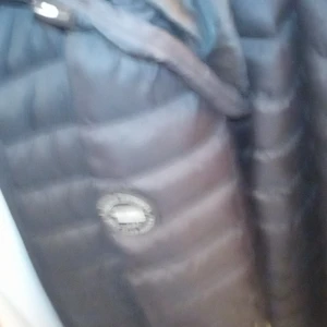 Jacka storlek L - Vinter jacka eller lätt vikt håller en värm 