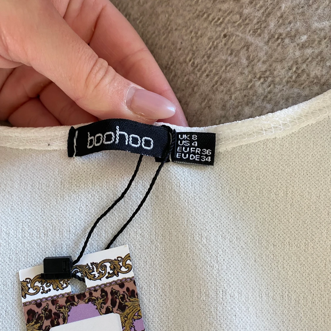 Vit jumpsuit från Boohoo - 91