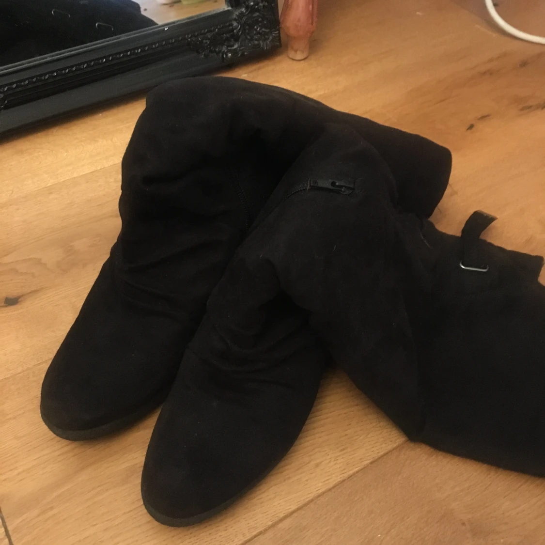 Svarta stövletter storlek 39 - 91