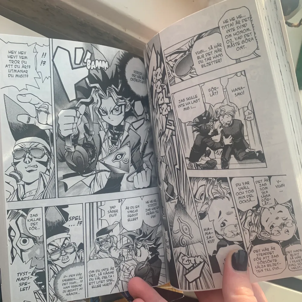YU-GI-OH VOLYM 1 OCH 2. Manga :) svenskt text. Bra skick, aldrig läst. Övrigt.