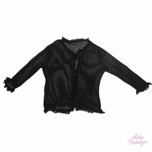 Svart cardigan 🖤 - Svart y2k transparent cardigan, så söt att ha över det mesta 💞 