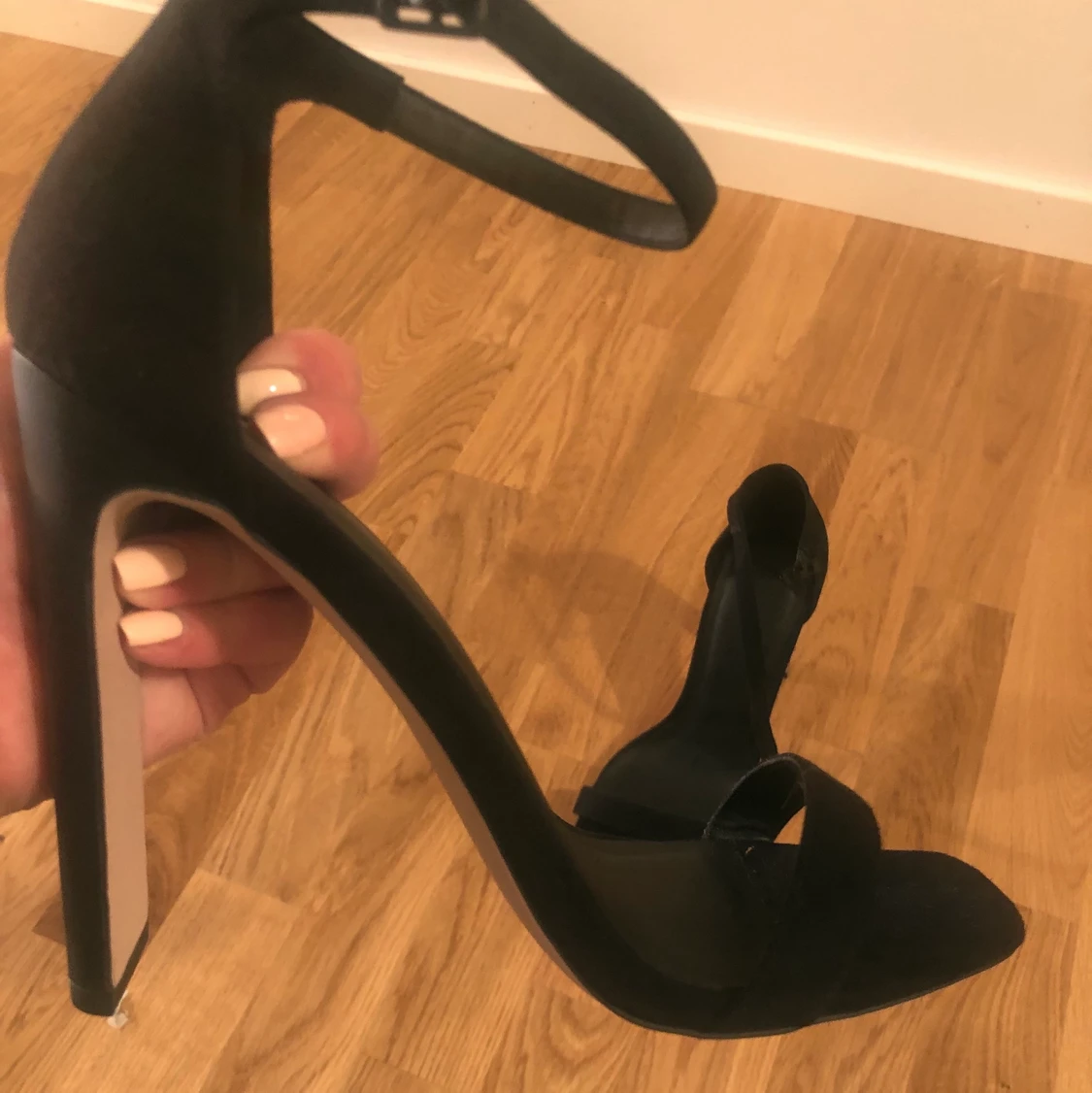 Elegant, classy high-heeled sandals - 90