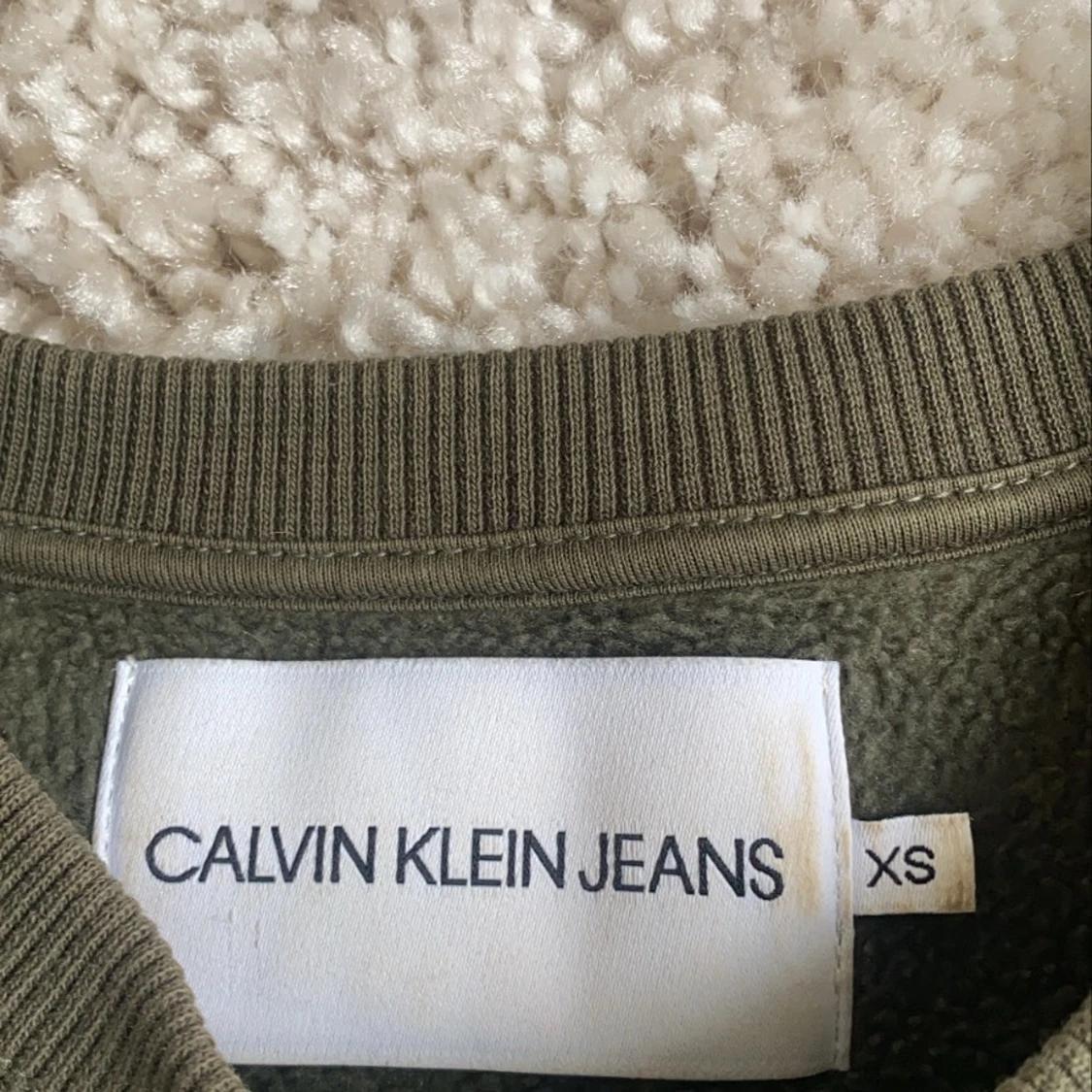 Calvin Klein tröja - 90