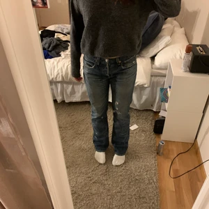 Levis jeans 501!  - Säljer mina älskade levis jeans i modellen 501 eftersom att de tyvärr börjar bli lite för små. De är som nya och sitter som en smäck! Köpta för 500kr säljer för 259kr+frakt 