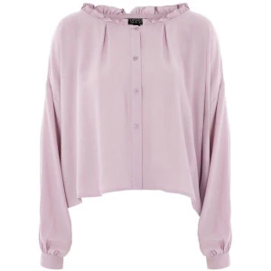 Topshop blus - Superfin somrig blus från Topshop. Använd en gång. Strl 40.