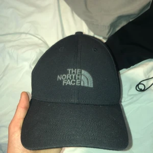 The north face keps  - Min gamla keps. 