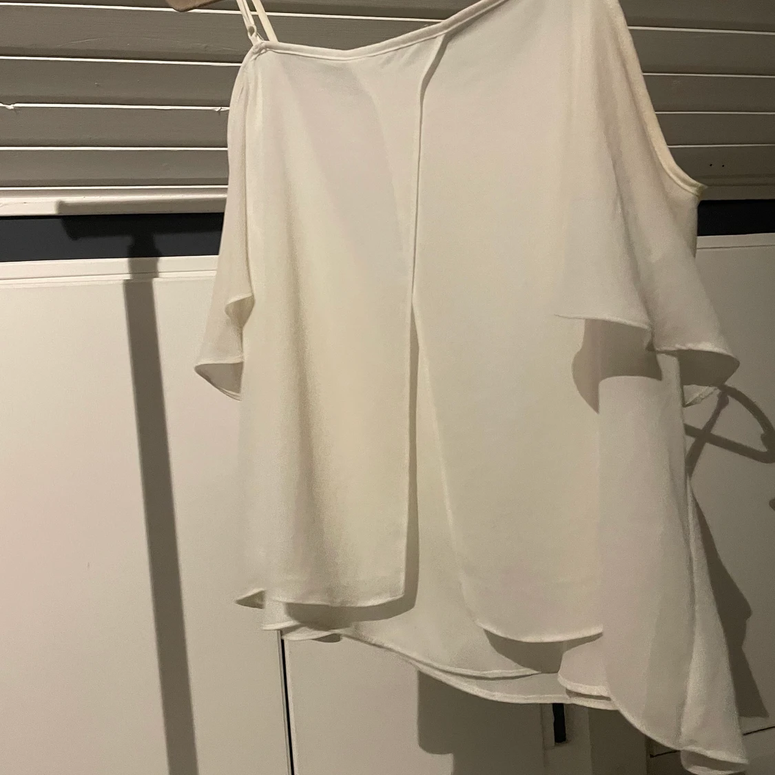 Vitt linne från bershka - 90