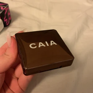 Caia bronzer  - Helt ny! Endast testad. I färgen gold coast