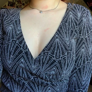 Glittertopp - Så fin och skön festtopp från hm💫