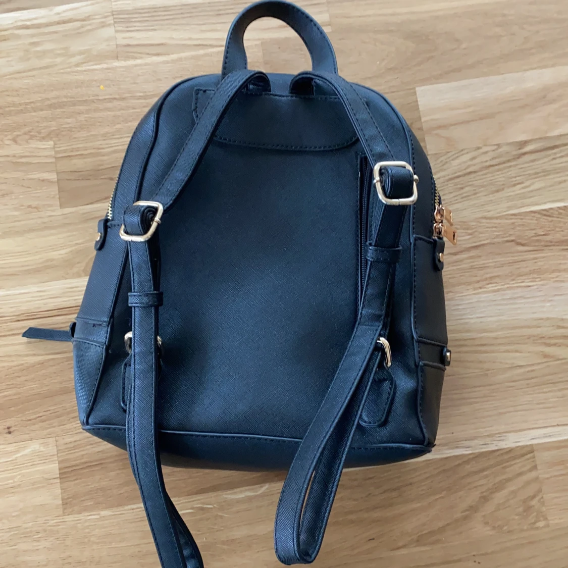 Michaelkors väska - 90