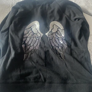 Victoria’s secret hoodie - Storlek står på sista bilden 👍🏼