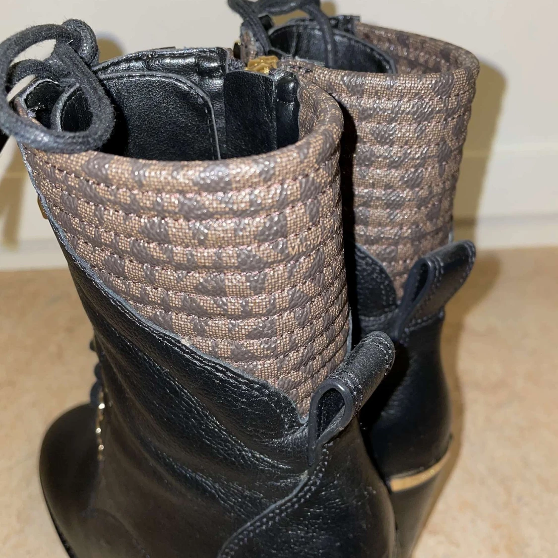  Michael Kors skor