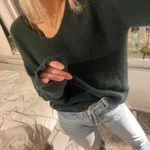 Tröja  - SÅ mysig tröja i fin höstig färg🖤 Använd 1 gång!