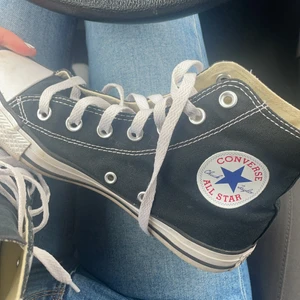 Converse all Star svarta - Converse all Star svarta, storlek 37,5 men passar normal 38. Fint skick 