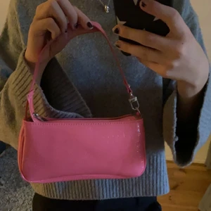 Rosa väska - Rosa väska, använd en gång. 100+frakt