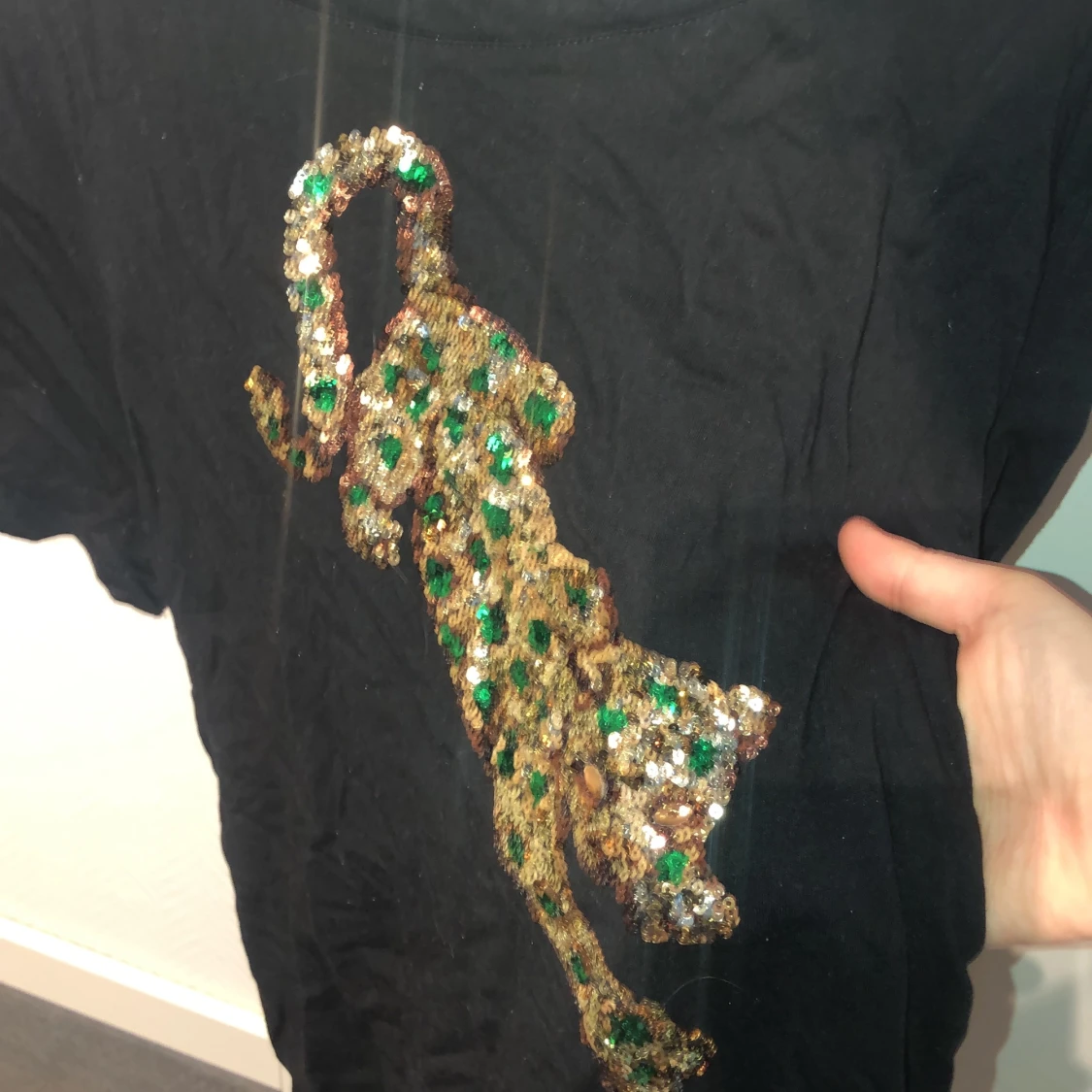 T-shirt med paljetter  - 90