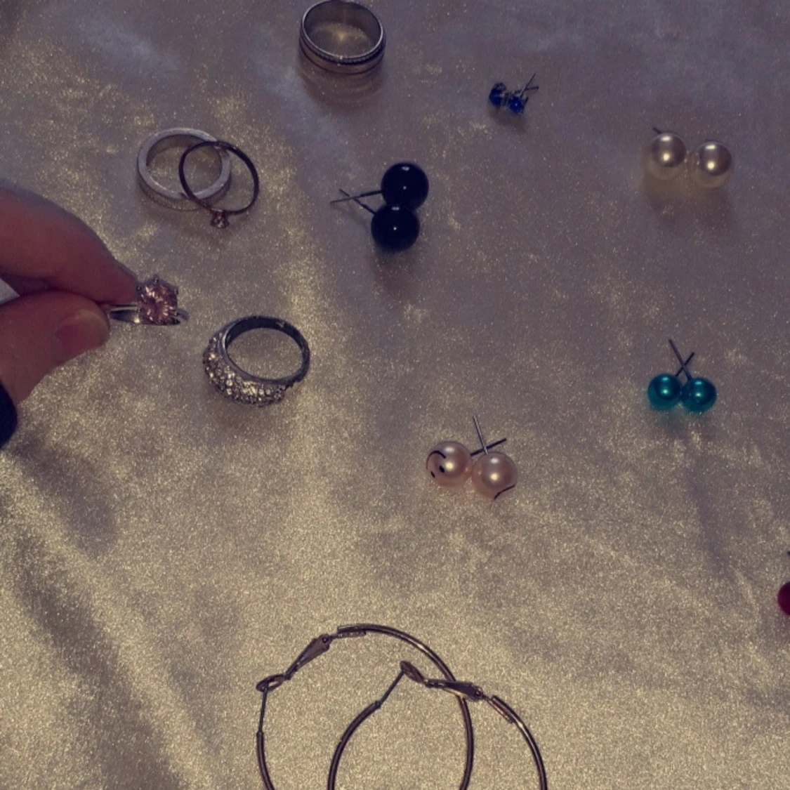 Örhängen och ringar  - 90