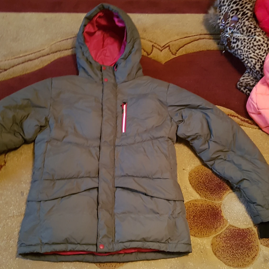 Jätte fint Jacka ny skick  - 91