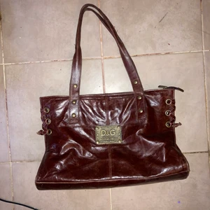 Dolce&gabbana väska  - Fake dolce&gabbana Väska i fint skick 🐉