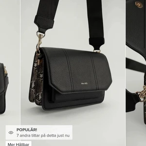 NAKD väska ormskinn - I nyskick , säljer pga inte min stil. Köparen står för frakt. Kan skicka fler bilder 