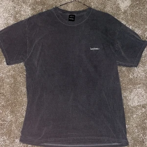 T-shirt  - Bra skick 