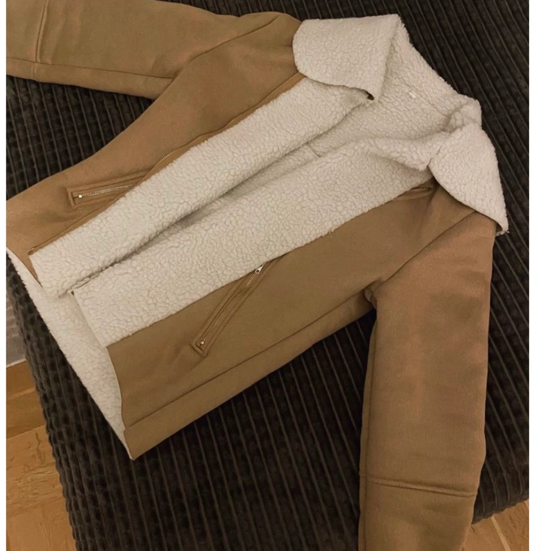 Snygg jacka helt ny  - 90