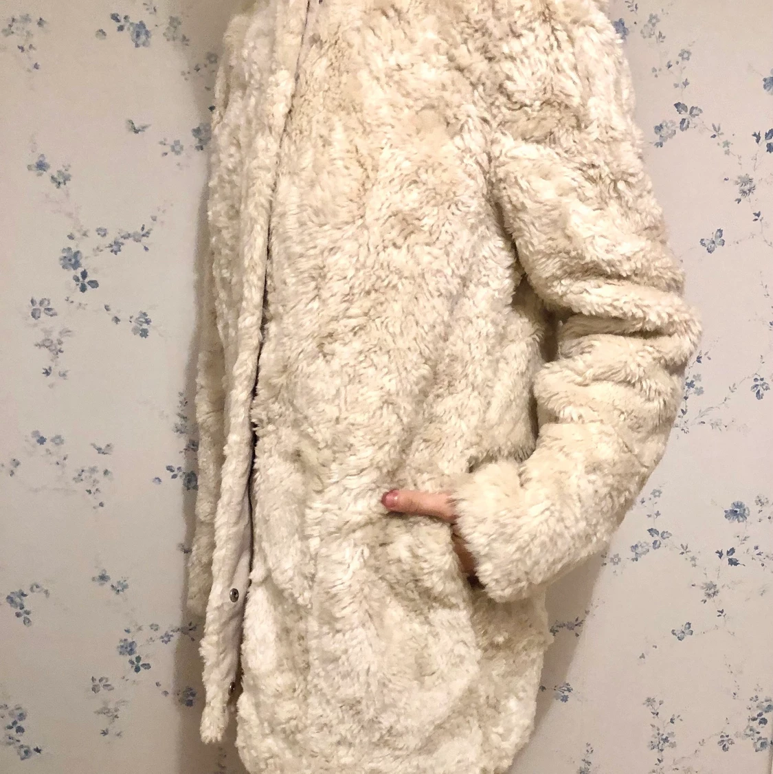 White Winter Jacket - 90