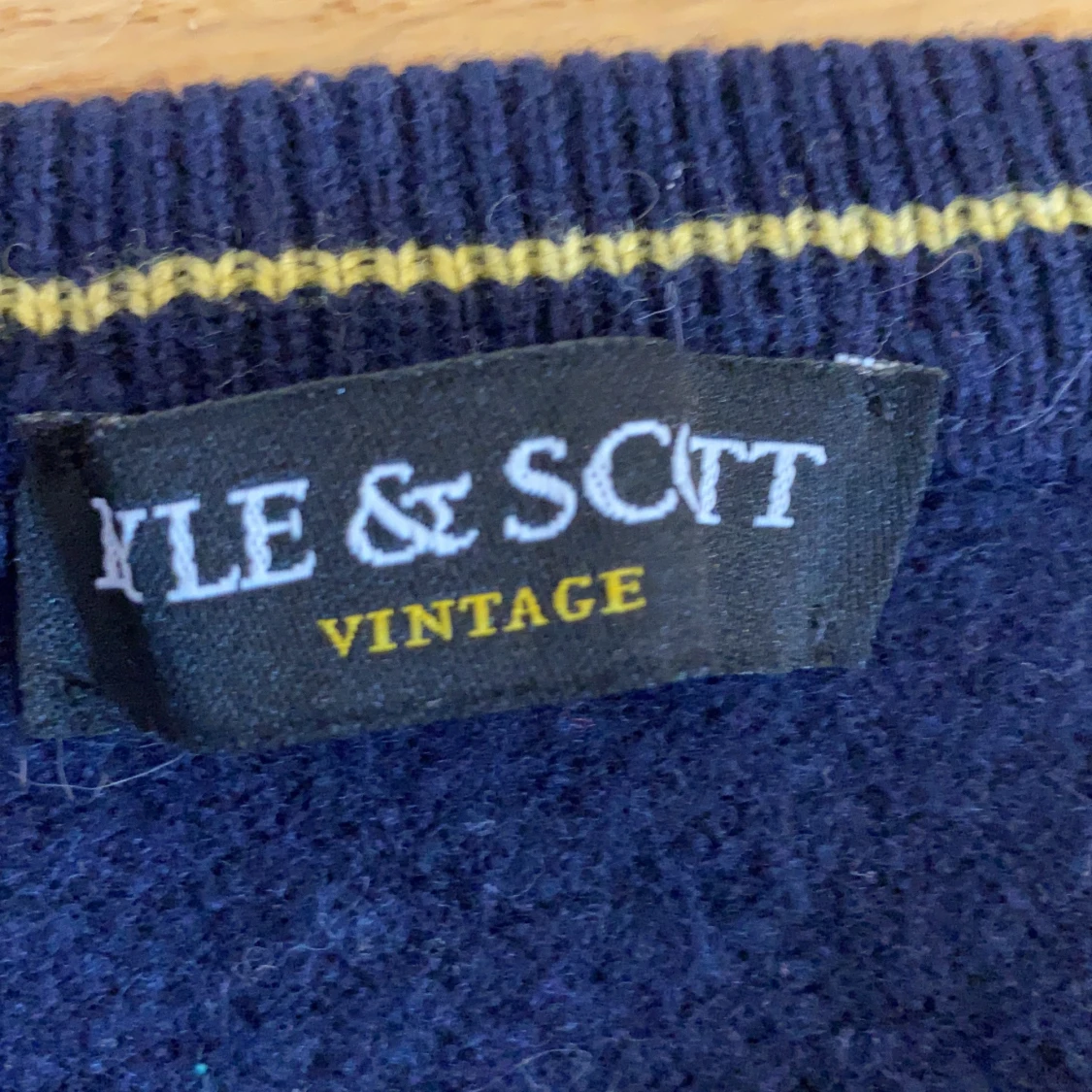 Lyle and scott  - 91