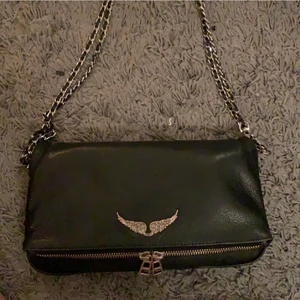 Zadig väska  - Min zadig är tillsalu! Toppen skick, fraktas endast och köpeen betalar frakten ❤️❤️