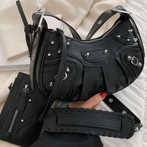 Svart nitväska  - Använd enstaka gång ❤️‍🔥