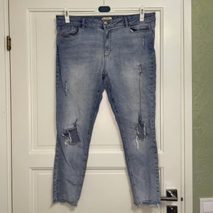 Jeans  - St: 44 ✨ 30kr