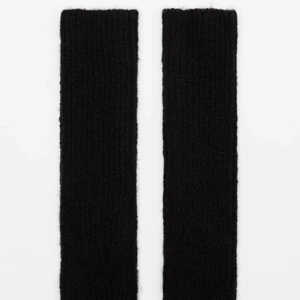 stickade vantar  - säljer dessa trendiga torg vantar från zara❤️‍🔥❤️‍🔥