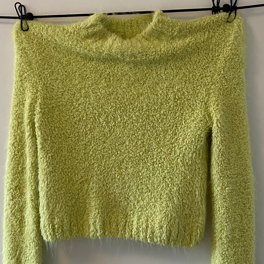 H&M fluffig tröja - 90
