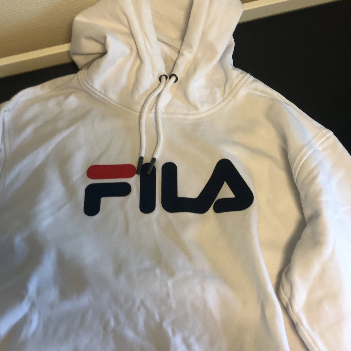 Vit Fila hoodie, M