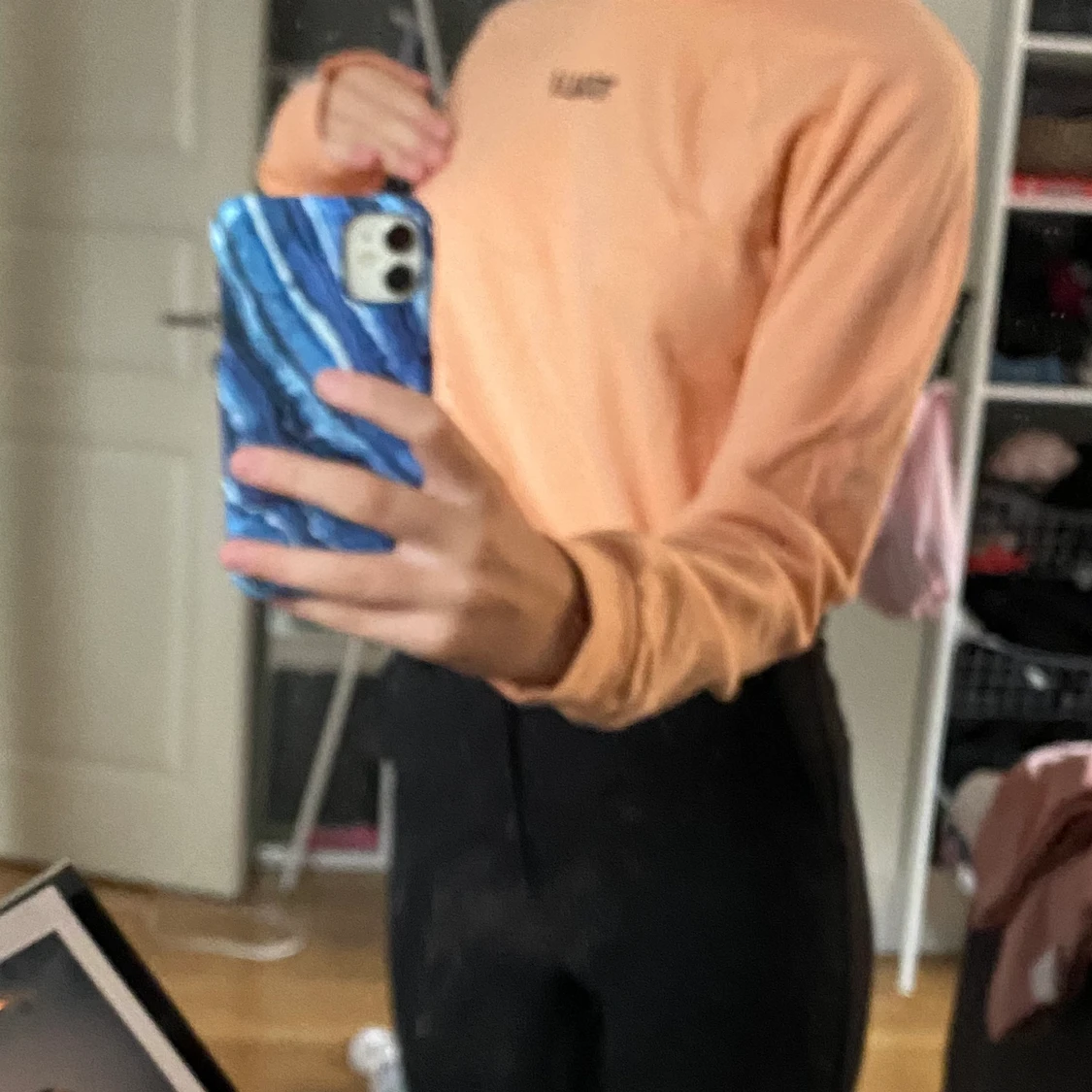 Hm fin färg med tryck på bröstet  - 90