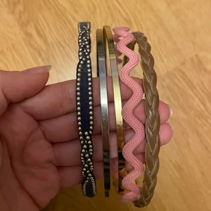 5st diadem  - Säljer 5 stycken olika diadem. paketpris 30, styck pris 25