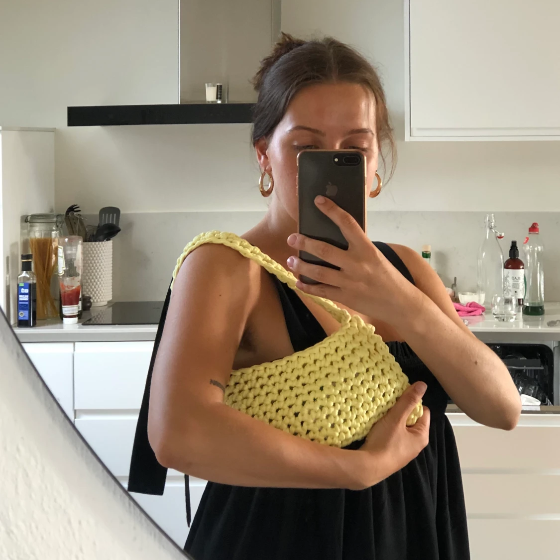 Virkad axelväska pastell gul - 91