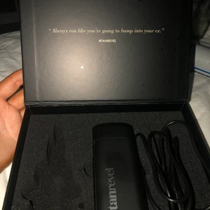 Tanrevel  - Inköpt för ca 3 månader sen säljes pga andvänder inte längre , vätskan är slut men går köpa hem från tanrevels hemsida 