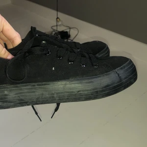 Skor från Duffy i storlek 38 - Köpta för 200 kr för ett år sen, använda 2 ggr